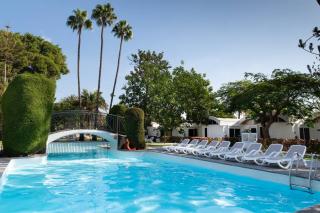 Book Cordial Biarritz Bungalows online
