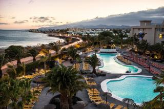Book Beatriz Playa Hotel online