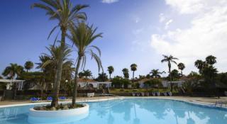 Book Parque Golf Bungalow Apartments online