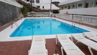 Book Solana Apartments online