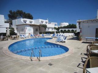 Book Dor Hotel online