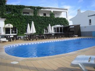 Book Torre Velha Hotel online