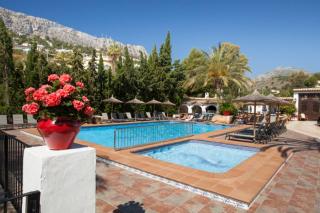Book Sunsea Village online
