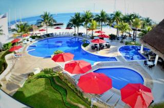 Photograph of Cancun Bay Resort