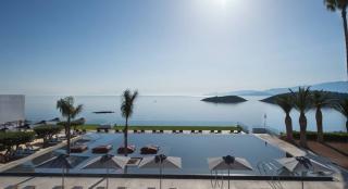 Photograph of Minos Palace Hotel and Suites