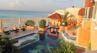 Photograph of Mia Cancun Beach Resort