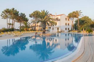 Book Alfagar Village Apartments online