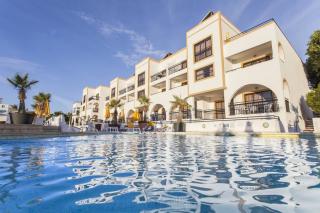 Book Alfagar Cerro Malpique Apartments online