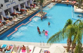 Book Tsokkos Holiday Apartments online