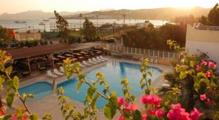 Photograph of Chronos Beach Hotel