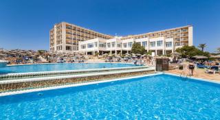 Book Globales Club Almirante Farragut Hotel online