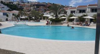 Book Malibu Park Aparthotel online