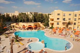 Book Bravo Garden Hotel online