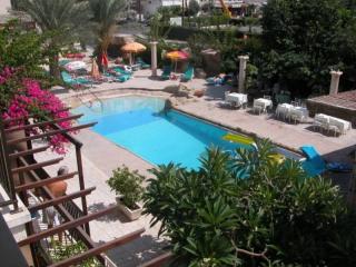 Photograph of Kings Hotel