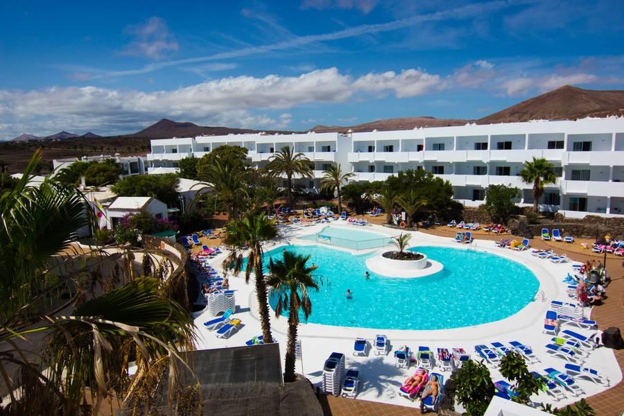 Ficus Apartments, Costa Teguise, Lanzarote, Canary Islands. Book Ficus ...