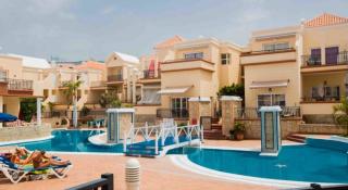 Book Yucca Park Apartments online