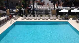 Photograph of Planas Hotel