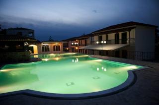 Book Corifo Village online