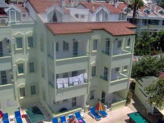 Photograph of Inan Apartments