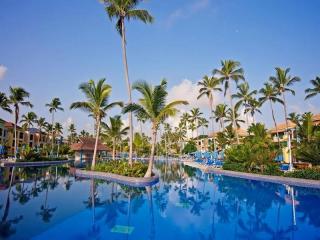 Photograph of H10 Ocean Blue and Sand Hotel
