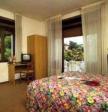 Holidays at Primavera Hotel in Desenzano del Garda, Lake Garda