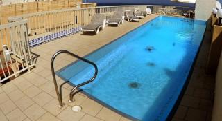 Book Diplomat Hotel online
