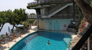 Book Grand Excelsior Hotel online