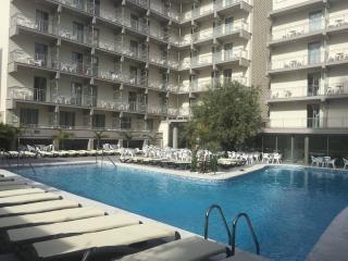 Book Los Alamos Hotel online