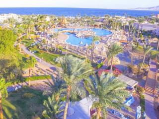 Photograph of Parrotel Beach Resort