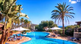 Photograph of Cruccuris Resort Hotel