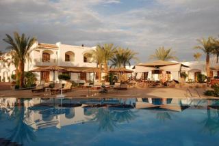 Book All Seasons Coral Hills Resort online