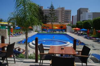 Photograph of Caravel Hotel