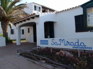 Book Sa Mirada Apartments online