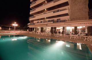 Photograph of Club Praia Vau Apartments