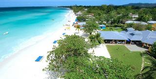 Photograph of Grand Pineapple Resort