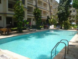 Book Colonia De Braganza Hotel online