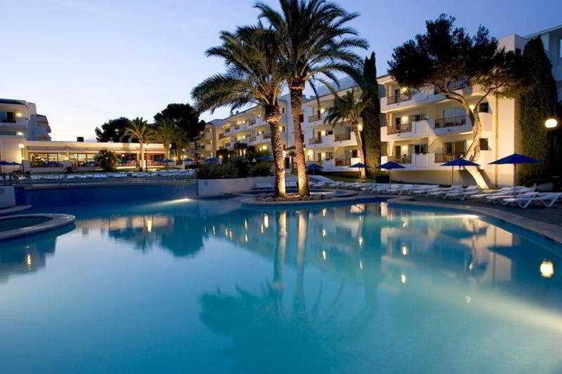 Holidays at Inturotel Cala Azul Park Hotel in Cala d'Or, Majorca