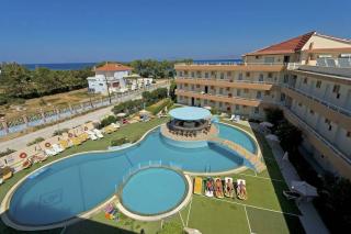 Book Bayside Hotel Katsaras online