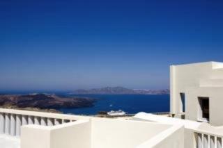 Photograph of Fira Majestic Hotel
