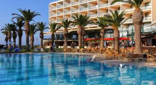 Photograph of Sirens Beach & Village Hotel