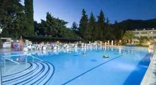 Book Luana Hotels Santa Maria online