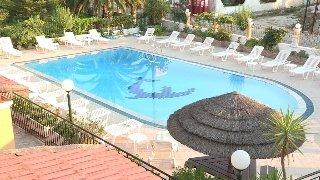 Book Melissa Apartments online