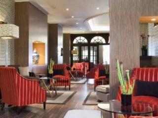 Book Etoile Saint Honore Hotel online