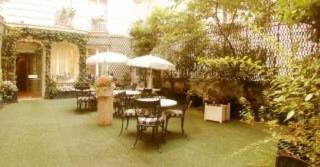 Photograph of Elysees Union Hotel