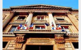 Photograph of De Crillon Hotel
