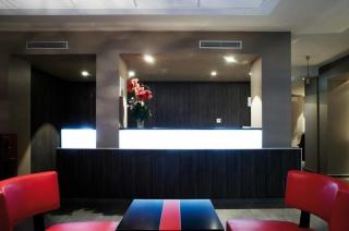 Photograph of New Hotel Opera