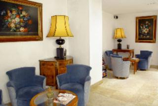 Photograph of Trianon Gare De Lyon Hotel
