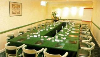 Photograph of Pavillon Courcelles Parc Monceau Hotel