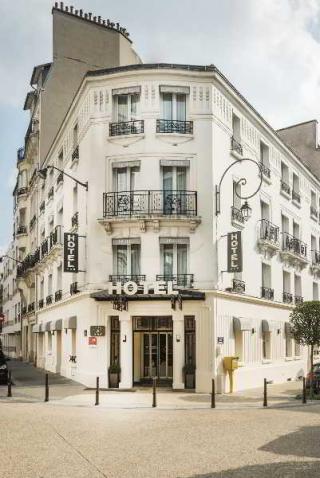 Photograph of Charlemagne Hotel