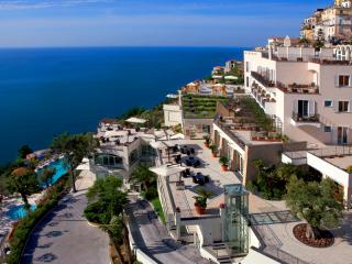 Photograph of Raito Hotel